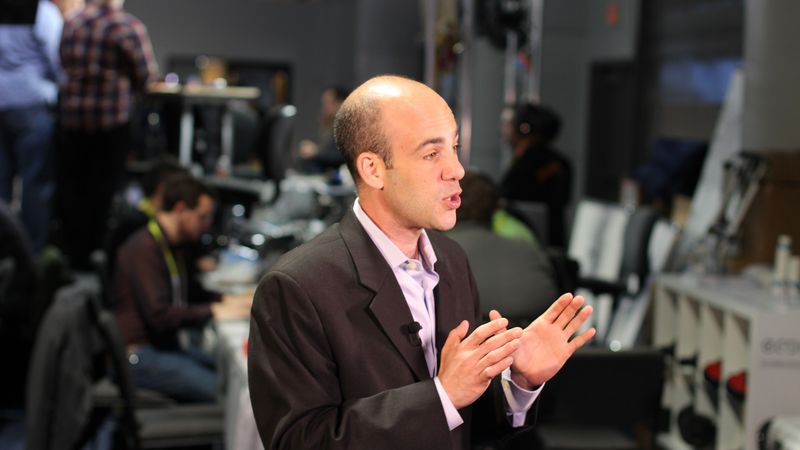 Webinar or Webinaren’t? 9 Best Tips for Hosting A Webinar